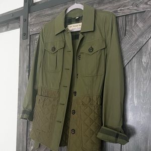 EUC Burberry jacket quilted size size 8